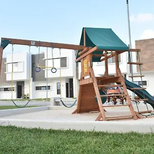 https://casa-llena-de-vida-con-alberca.quintano-roohotels.com